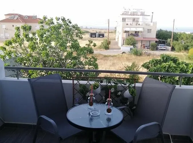 Ariadne Apartment