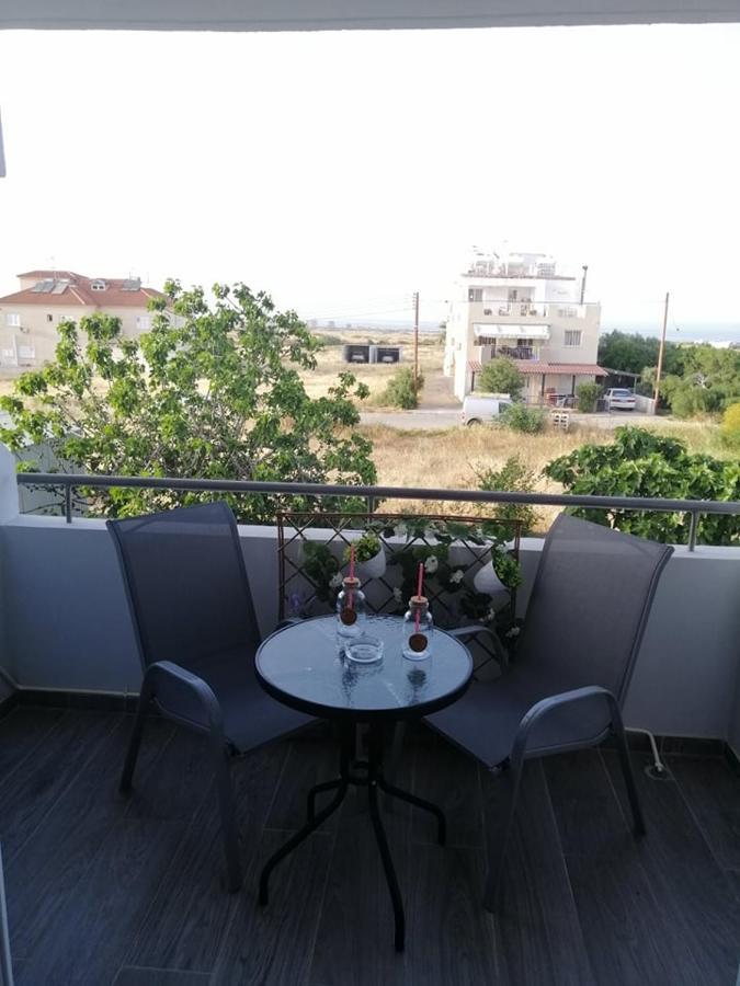 Ariadne * Paralimni
